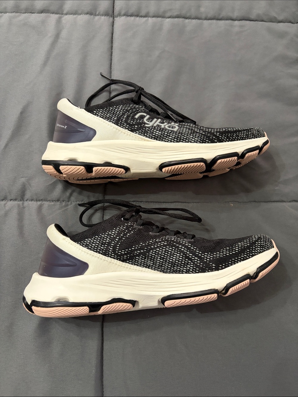 Ryka size 8.5 - Picture 3 of 10